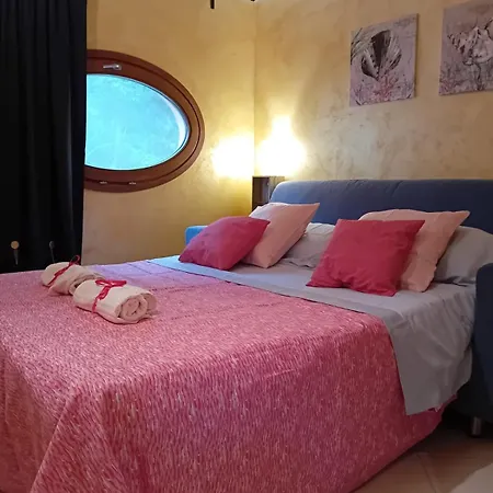 Appartamento La Mansarda Colorata *
